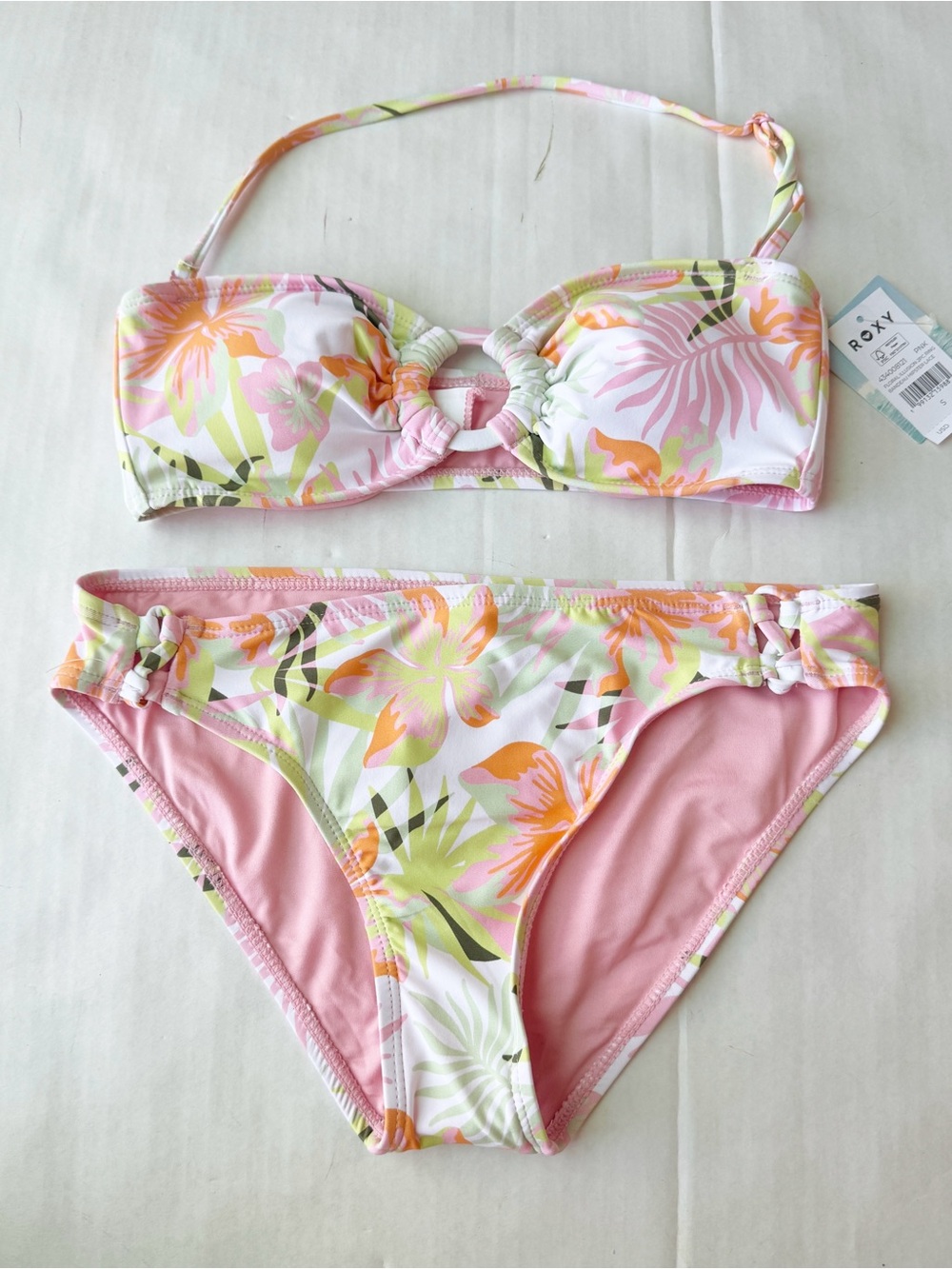 ROXY New Floral Illusion 2PC Ring
Bandeau Hipster Lace Size S NWT